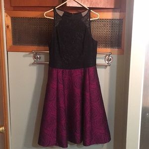 Womens maroon and black dress size 8